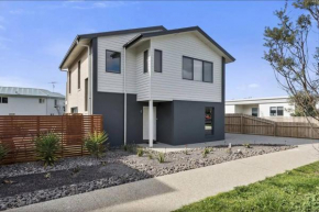 Seaside Gem, Apollo Bay